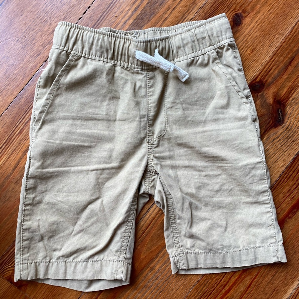 Like New Children’s Place Pull On Khaki Shorts